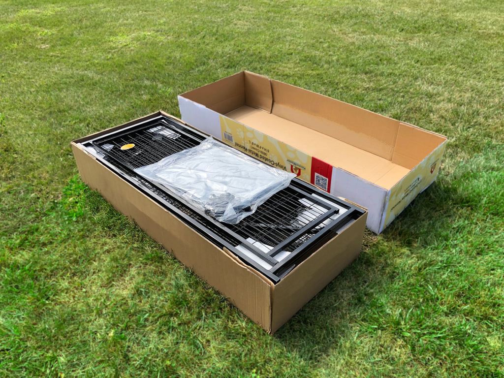 Durable Welded Wire Dog Kennel with Waterproof Cover - Spacious 8x4x6 Ft for Indoor & Outdoor Use